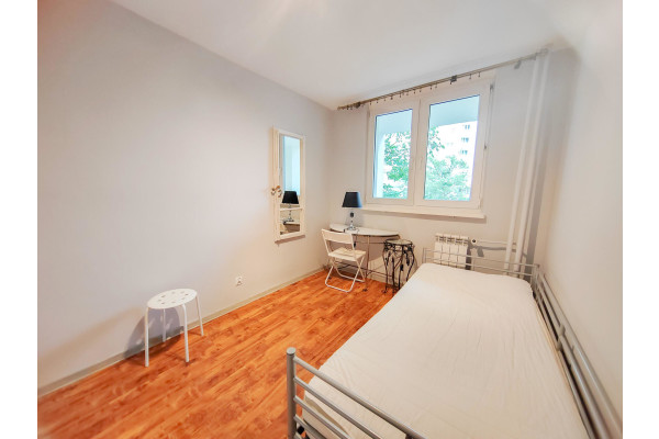 Warszawa, Targ&oacute;wek, Goławicka, Targ&oacute;wek ul. Goławicka ⭐4 pok.+ kuchnia Metro 3min