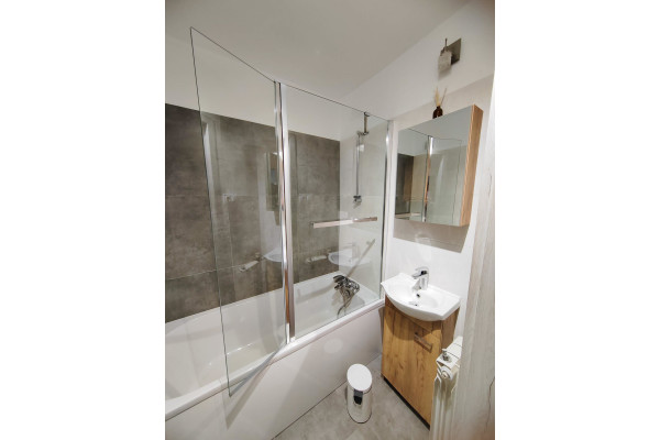 Warszawa, Targ&oacute;wek, Goławicka, Targ&oacute;wek ul. Goławicka ⭐4 pok.+ kuchnia Metro 3min