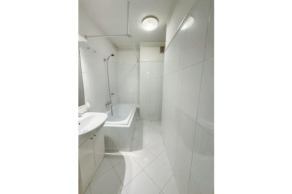 Krak&oacute;w, Czyżyny, al. Pokoju, Czyżyny Śliwkowa | Rondo Czyżyńskie ⭐41m2 + balkon + parking TRAMWAJ