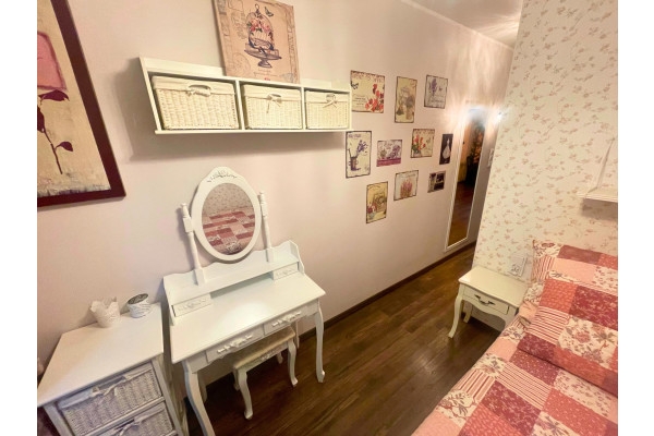 Warszawa, Wola, Danuty Inki-Siedzik&oacute;wny, Wola Koło Danuty - Inki  Siedzik&oacute;wny  40m2 2 pok Po Remoncie Metro