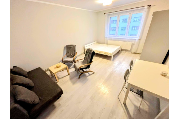 śląskie, Bytom, Karb, Konstytucji, Bytom Konstytucji ⭐50 m2 // 2 pok + kuchnia /  Do wejścia! Wyposażone