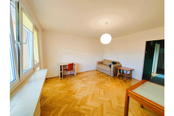 Warszawa, Śr&oacute;dmieście, Powiśle, Solec, Powiśle ul Solec ⭐41 m2  / Metro 6 min spacerem