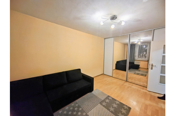 Warszawa, Targ&oacute;wek, św. Wincentego, Targ&oacute;wek ul św Wincentego ⭐2 pokoje 38 m2 + balkon + piwnica⭐Metro