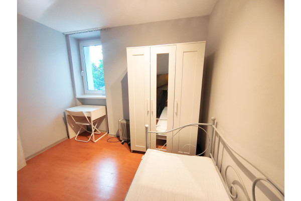 Warszawa, Targ&oacute;wek, Goławicka, Targ&oacute;wek ul. Goławicka ⭐4 pok.+ kuchnia Metro 3min