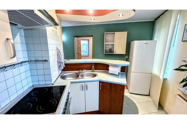 Krak&oacute;w, Śr&oacute;dmieście, Grzeg&oacute;rzki, Fabryczna, Grzeg&oacute;rzki Śr&oacute;mieście  Fabryczna  46 m2 / 2 pooje   / WInda / Nowe Bud