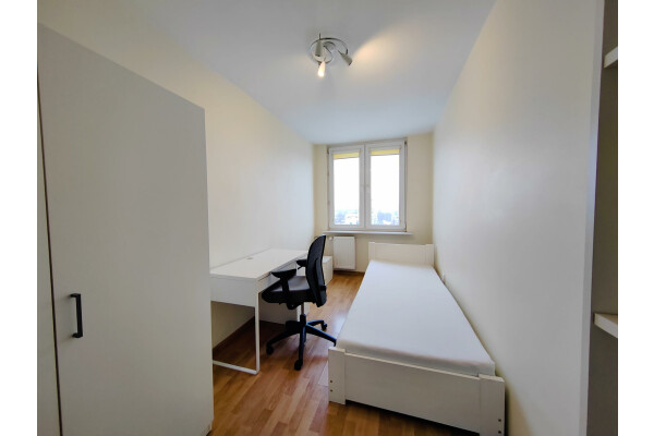 Warszawa, Praga-Południe, Saska Kępa, Międzynarodowa, Saska Kępa ul Międzynarodowa ⭐3 pokoje + balkon  piwnica⭐do wejścia