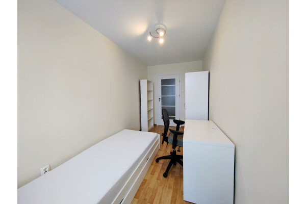 Warszawa, Praga-Południe, Saska Kępa, Międzynarodowa, Saska Kępa ul Międzynarodowa ⭐3 pokoje + balkon  piwnica⭐do wejścia