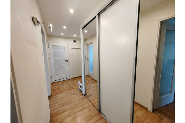 Warszawa, Praga-Południe, Saska Kępa, Międzynarodowa, Saska Kępa ul Międzynarodowa ⭐3 pokoje + balkon  piwnica⭐do wejścia