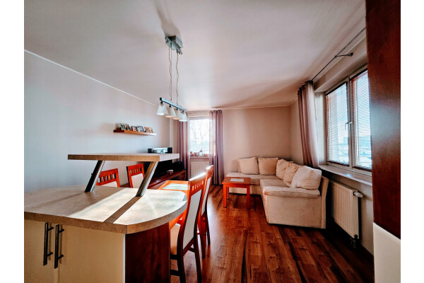 Warszawa, Białołęka, Nowodwory, Pasłęcka, Białołęka // Nowodwory  Pasłęcka ⭐ 2 pok  // 43,8m2 +balkon⭐Do wejścia