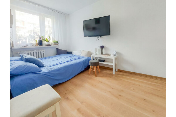 Krak&oacute;w, Nowa Huta, Mistrzejowice, os. Złotego Wieku, Mistrzjowice Os. Złotego Wieku⭐3 pokoje + balkon Tramwaj 300m / Planty