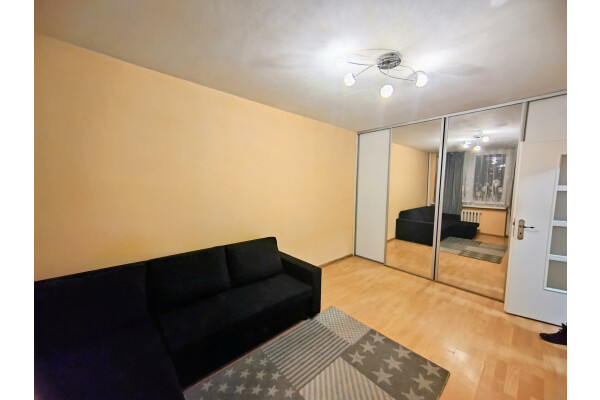 Warszawa, Targ&oacute;wek, św. Wincentego, Targ&oacute;wek ul św Wincentego ⭐2 pokoje 38 m2 + balkon + piwnica⭐Metro