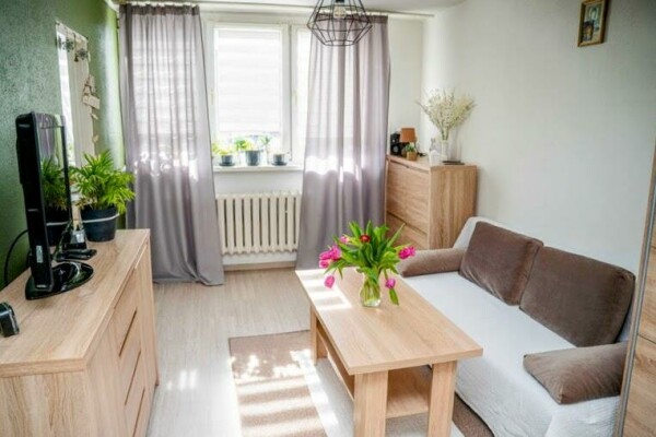 Tychy, G, gen. de Gaullea, Tychy os. G ul. De Gaullea ⭐2 pokoje / 35m2 +piwnica DO WEJŚCIA