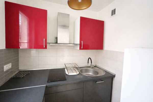 Warszawa, Praga-Południe, Osowska, Praga Południe Osowska⭐️2 pokoje PO REMONCIE Do wejścia⭐️Tramawaj 5min