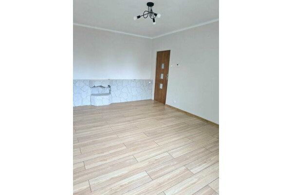 Zabrze, Helenka, Ludwiki Wawrzyńskiej, Zabrze Helenka ul. Wawrzyńskiej⭐38 m2 / 1 pok&oacute;j + kuchnia⭐Blisko ŚUM!