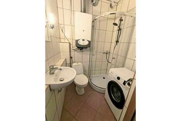 Zabrze, Helenka, Ludwiki Wawrzyńskiej, Zabrze Helenka ul. Wawrzyńskiej⭐38 m2 / 1 pok&oacute;j + kuchnia⭐Blisko ŚUM!