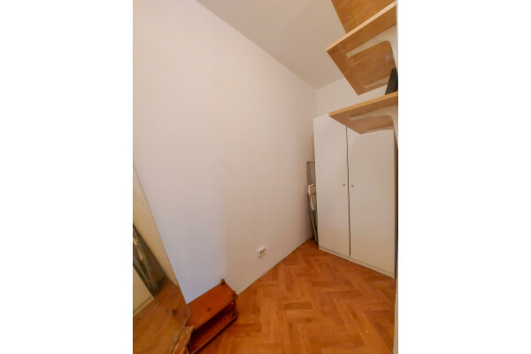 Krak&oacute;w, Prądnik Czerwony, Celarowska, Olsza ul. Celarowska ⭐5 pok + kuchnia +schowek+PARKING⭐blisko centrum