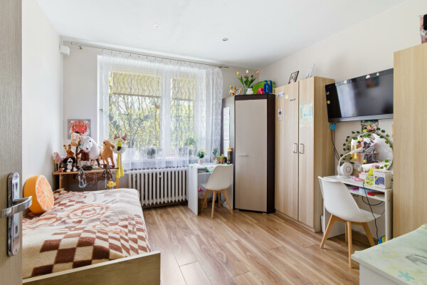 Krak&oacute;w, Nowa Huta, os. Słoneczne, Nowa Huta os. Słoneczne ⭐50,32m | 2 pok.  TRAMWAJ Struga 500m / Zalew