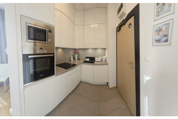 Warszawa, Włochy, al. Jerozolimskie, Włochy al. Jerozolimskie ⭐24m2 - kawalerka ⭐parking/ winda DO WEJŚCIA