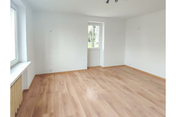 Krak&oacute;w, Bieńczyce, os. Wysokie, Nowa Huta / Bieńczyce Os. Wysokie⭐2pokoje //  Rondo Hipokratesa 2 min