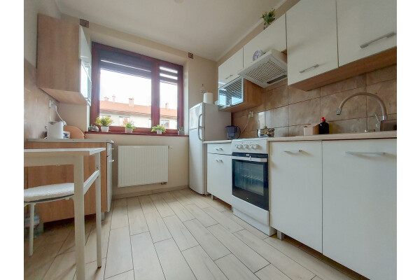 Krak&oacute;w, Podg&oacute;rze, Kliny, prof. Wojciecha Marii Bartla, Kliny  Bartla | 2 pok | niski czynsz  | Nowe Budownictwo