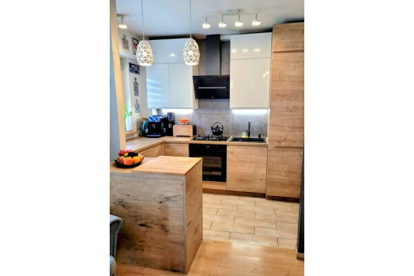 Warszawa, Targ&oacute;wek, Turmoncka, Targ&oacute;wek ul.Turmoncka⭐4 pokoje + balkon PARKING // Metro Br&oacute;dno 10min