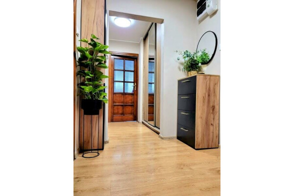 Warszawa, Targ&oacute;wek, Turmoncka, Targ&oacute;wek ul.Turmoncka⭐4 pokoje + balkon PARKING // Metro Br&oacute;dno 10min