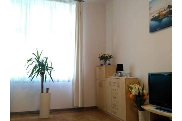 Krak&oacute;w, Krowodrza, Cieszyńska, Krowodrza ul. Cieszyńska ⭐ 39.4m2 Cetrum Krakowa Do wejścia