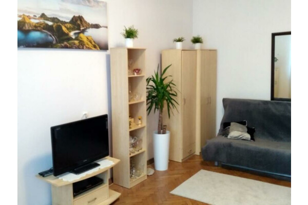 Krak&oacute;w, Krowodrza, Cieszyńska, Krowodrza ul. Cieszyńska ⭐ 39.4m2 Cetrum Krakowa Do wejścia