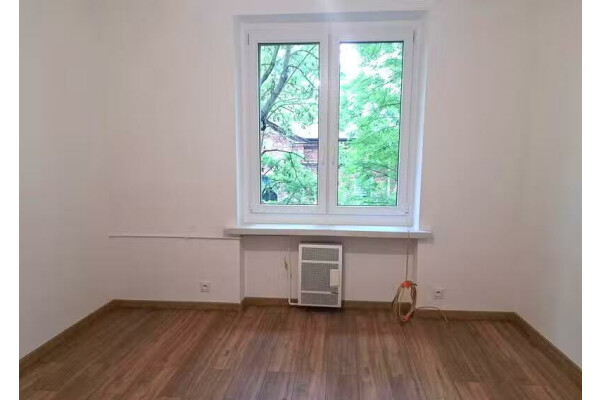 śląskie, Zabrze, Centrum, Spokojna, Zabrze  Centrum Spokojna⭐ 33,2 m2 // 1 pok + kuchnia / Niski czynsz !