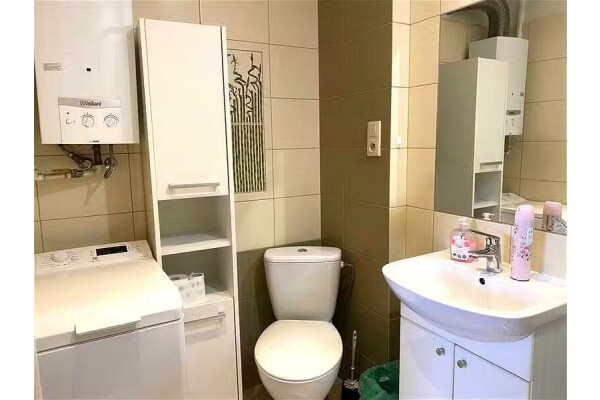 Katowice, Śr&oacute;dmieście, Uniwersytecka, Śr&oacute;dmieście Uniwersytecka⭐2 pokoje / 38 m2  UŚ