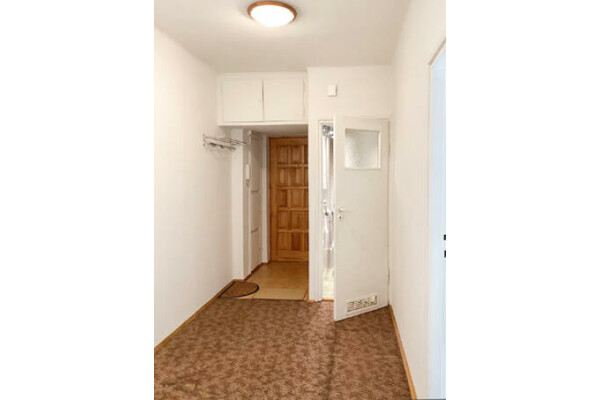 Krak&oacute;w, Nowa Huta, os. Handlowe, Nowa Huta os. Handlowe |2 pok / 57m2 +  balkon piwnica