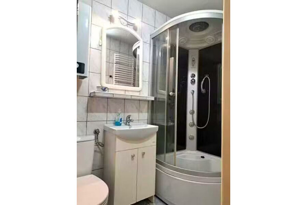 Świętochłowice, Centrum, Wyzwolenia, Świętochłowice Centrum  Wyzwolenia⭐45,6  m2  //  2 pokoje + kuchnia !