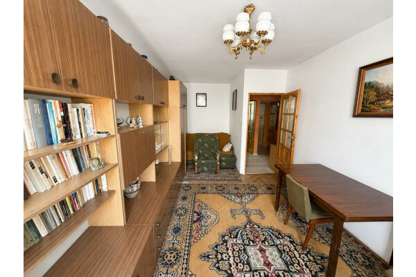 Warszawa, Żoliborz, ks. Teofila Boguckiego, Stary Żoliborz // Boguckiego  // 2 pok 44,5 m&sup2; // balkon // piwnica
