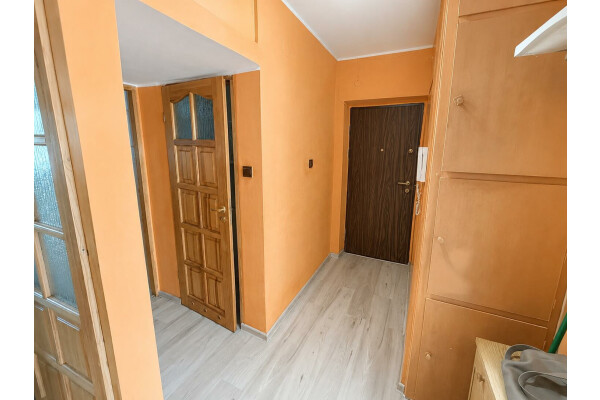 Warszawa, Żoliborz, ks. Teofila Boguckiego, Stary Żoliborz // Boguckiego  // 2 pok 44,5 m&sup2; // balkon // piwnica