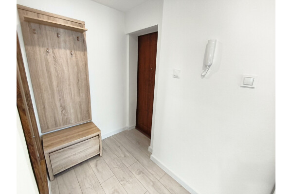 Sosnowiec, Juliusz, Obrońc&oacute;w Warszawy, Sosnowiec os. Juliusz ul. Obrońc&oacute;w Warszawy⭐40m2 / 2 pokoje + Balkon!