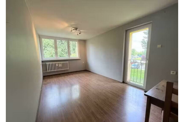 Chorz&oacute;w, Batory, Czempiela, Chorz&oacute;w Batory ul. Czempiela 42,5  m2 2 pokoje + kuchnia !