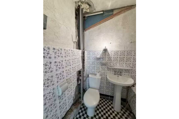Chorz&oacute;w, Batory, Czempiela, Chorz&oacute;w Batory ul. Czempiela 42,5  m2 2 pokoje + kuchnia !