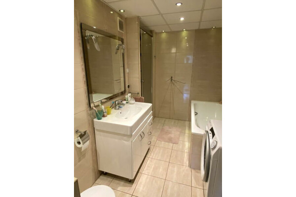 Katowice, os. Tysiąclecia, Chrobrego, Katowice os. Tysiąclecia ul. Chrobrego⭐60 m2 // 3 pokoje + balkon !⭐