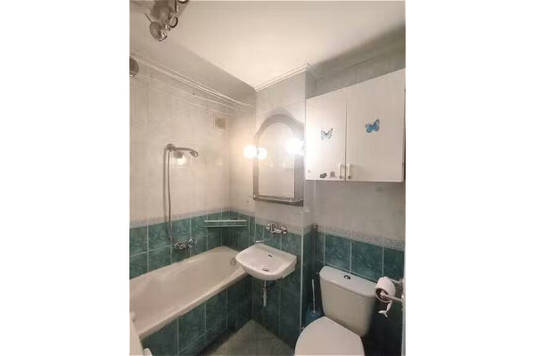 Krak&oacute;w, Bieżan&oacute;w-Prokocim, Snycerska, Bieżan&oacute;w Prokocim Snycerska⭐3 pok+ loggia /parkin szlaban TRAMWAJ 500m