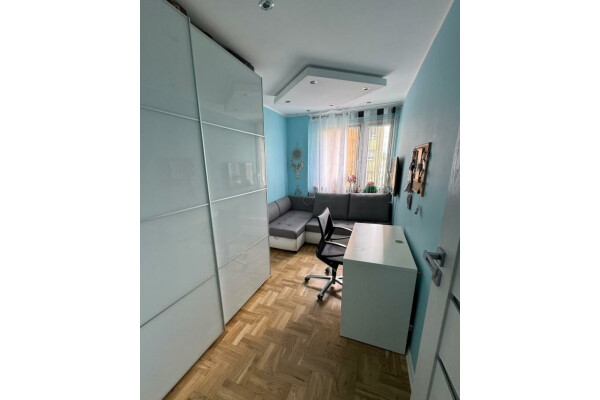 Katowice, J&oacute;zefowiec, J&oacute;zefowska, Wełnowiec / J&oacute;zefowiec  J&oacute;zefowska ⭐63 m 2/3 pok+balkon / Do Wejścia