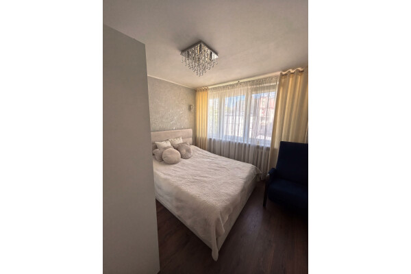 Warszawa, Praga-Południe, Fundamentowa, Praga Groch&oacute;w Fundamentowa⭐59 m&sup2; / 3 pok.+balkon / klima / po remoncie