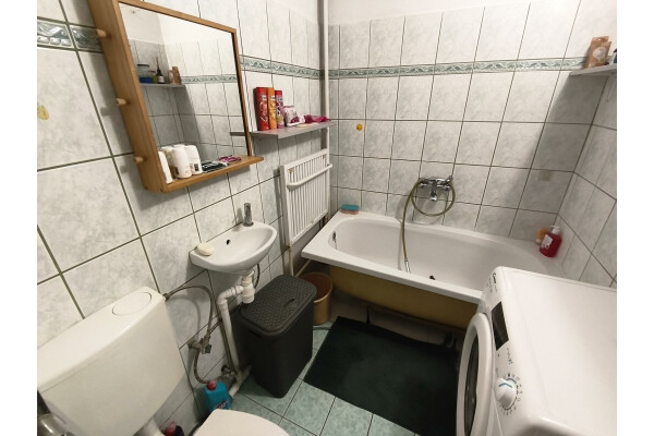 Śląski, Sosnowiec, Śr&oacute;dmieście, Naftowa, Sosnowiec Śr&oacute;dmieście ul. Naftowa 52,4m2 // 2 pokoje