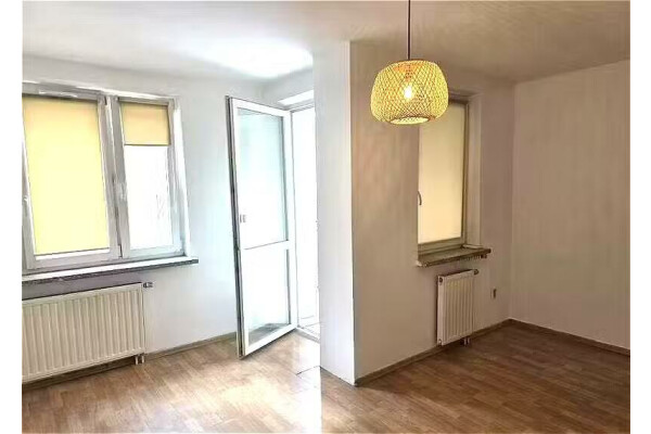 Krak&oacute;w, Podg&oacute;rze, ks. Wincentego Turka, Płasz&oacute;w Podg&oacute;rze Wincentego Turka⭐27,8m2 + Balkon  // PARKING szlaban