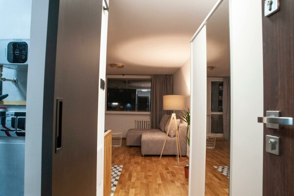 Katowice, os. Tysiąclecia, Piast&oacute;w, Katowice os.Tysiąclecia ul. Piast&oacute;w ,kawalerka 29m+Balkon