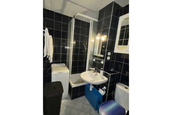 Warszawa, Targ&oacute;wek, Chodecka, Targ&oacute;wek ul. Chodecka ⭐30 m&sup2; | kawalerka + balkon / piwnica ⭐Metro