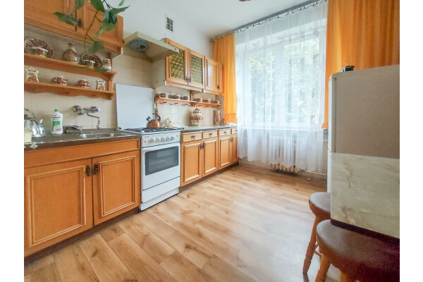 Krak&oacute;w, Nowa Huta, os. Na Skarpie, Nowa Huta os. Na Skarpie⭐2 pok. + duża kuchnia⭐TRAMWAJ / Park - 5 min
