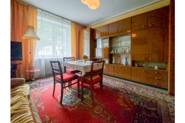 Krak&oacute;w, Nowa Huta, os. Na Skarpie, Nowa Huta os. Na Skarpie⭐2 pok. + duża kuchnia⭐TRAMWAJ / Park - 5 min