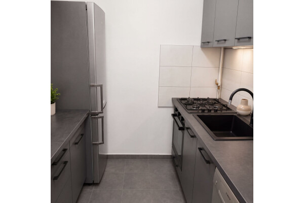 Warszawa, Targ&oacute;wek, Toruńska, Br&oacute;dno ul. Toruńska⭐3 pok. + balkon / METRO Br&oacute;dno 600m + TRAMWAJ 250m