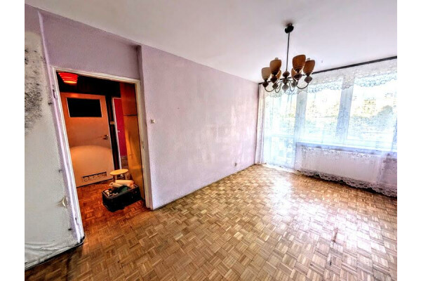 Warszawa, Targ&oacute;wek, Krasiczyńska, Targ&oacute;wek ul. Krasiczyńska⭐38 m2/2 pokoje /Loggia ⭐Piwnica