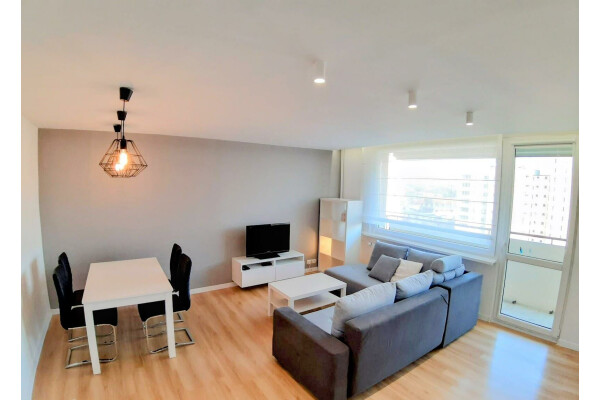 Tychy, H, Hubala, Tychy os. H Hubala⭐2 pok//52m2 + Balkon I DO WEJŚCIA /obok PARK Jaworek